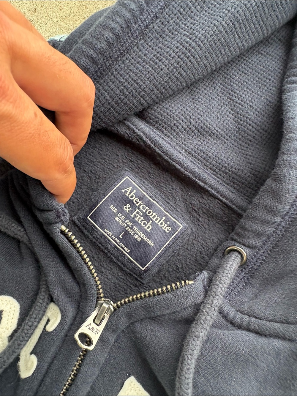 Vintage Y2K Abercrombie & Fitch Sleeve Stripe Zip Up Hoodie Navy 22.5x25.5 - Picture 3 of 3